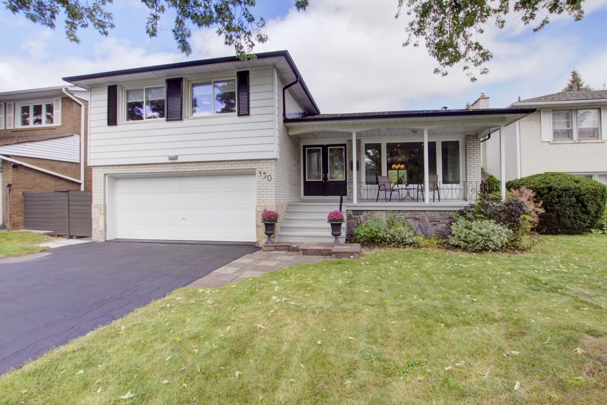 Edenbrige - Humber Valley Single Family Detached for sale: 3 bedroom (Listed 2023-09-12)