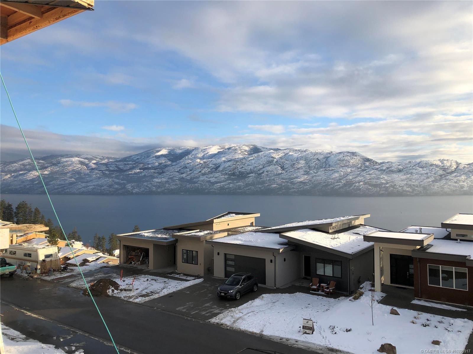 Peachland House for sale: 3 bedroom 2,182 sq.ft. (Listed 2021-03-09)