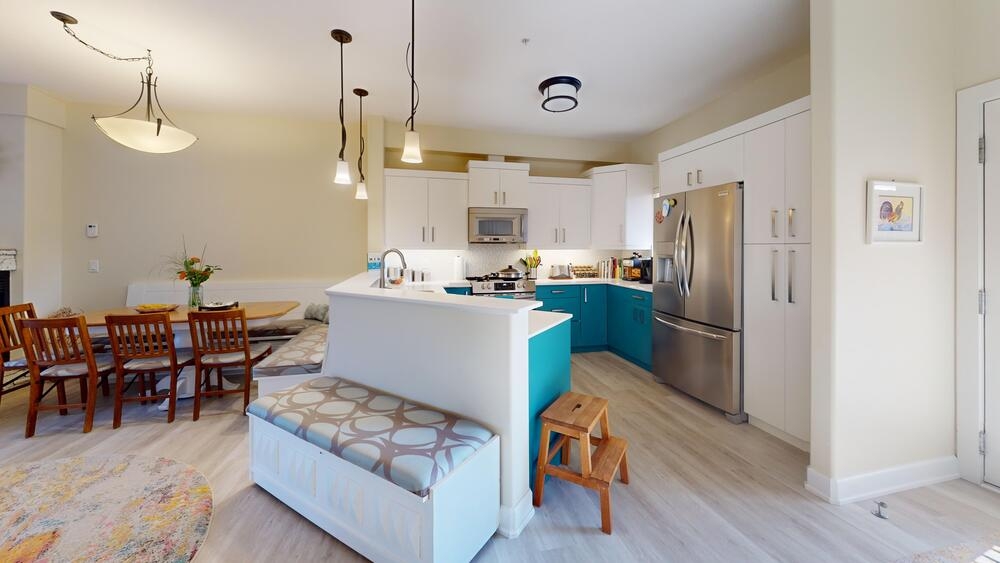 Peachland Condo for sale Lakeshore Gardens 2 bedroom 1,306 sq.ft