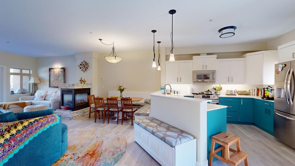 Peachland Condo for sale Lakeshore Gardens 2 bedroom 1,306 sq.ft