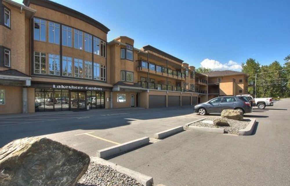 Peachland Condo for sale Lakeshore Gardens 2 bedroom 1,306 sq.ft