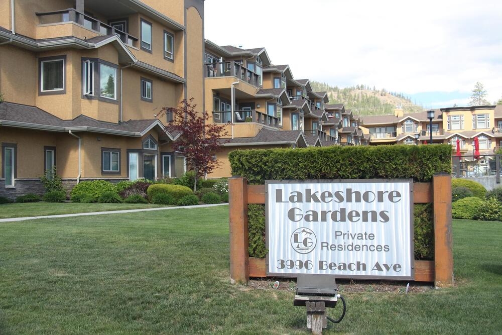 Peachland Condo for sale Lakeshore Gardens 2 bedroom 1,306 sq.ft