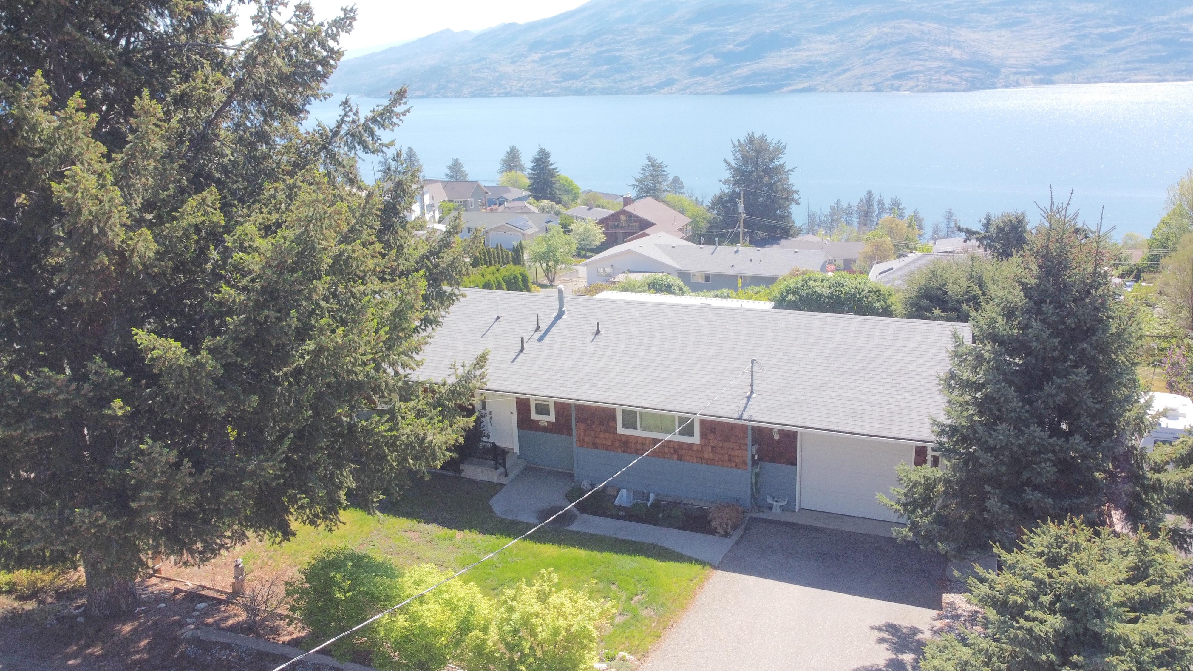 Peachland House for sale: 4 bedroom 2,119 sq.ft. (Listed 2026-05-20)
