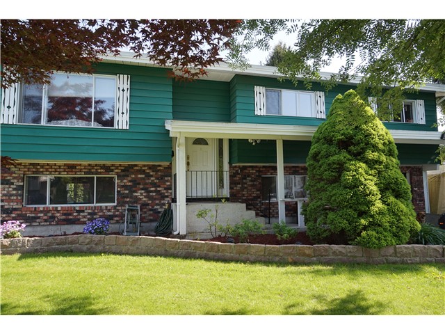 Sardis East Vedder Rd House for sale:  4 bedroom 2,044 sq.ft. (Listed 2015-05-06)