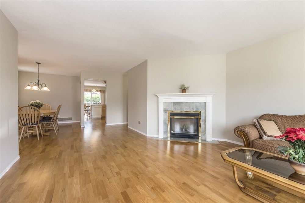 Agassiz House for sale 2 bedroom 1,535 sq.ft. (Listed 20190613)