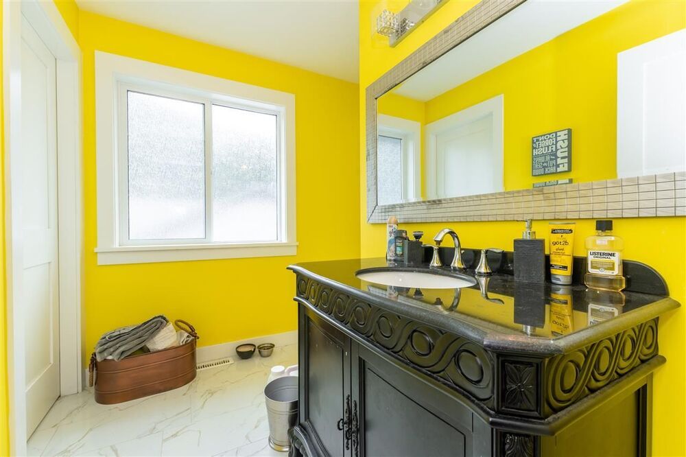 Harrison Hot Springs House/Single Family for sale 4 bedroom 2,598 sq