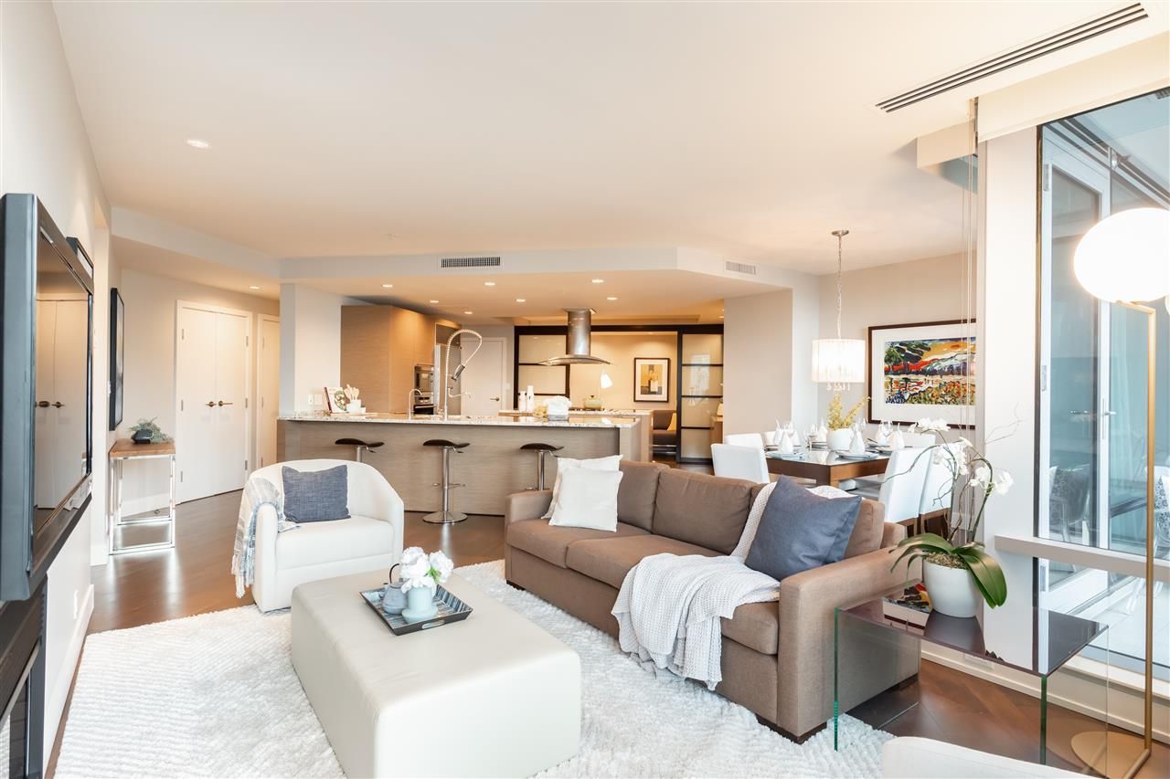 West End VW Apartment/Condo for sale:  2 bedroom 1,554 sq.ft. (Listed 2020-06-22)