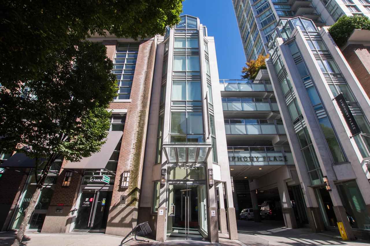 Downtown VW Apartment/Condo for sale: 2 bedroom 723 sq.ft. (Listed 2021-01-05)