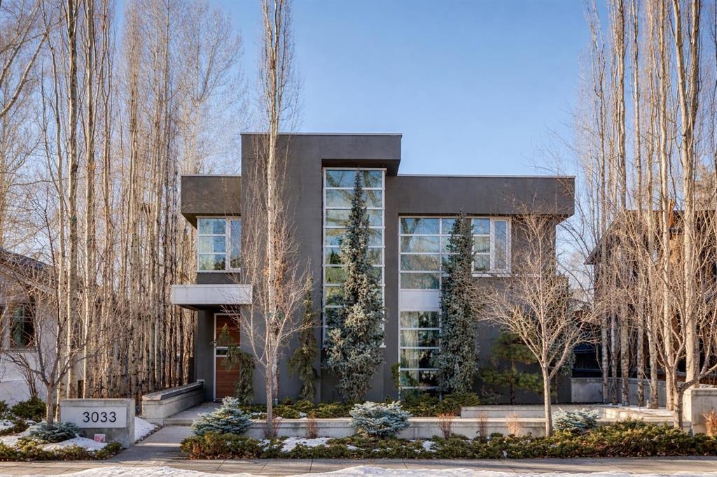 3033 1 Street SW