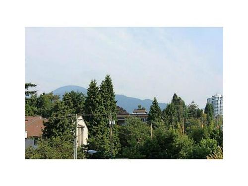 Lower Lonsdale Condo for sale:  2 bedroom 1,050 sq.ft. (Listed 2015-02-23)