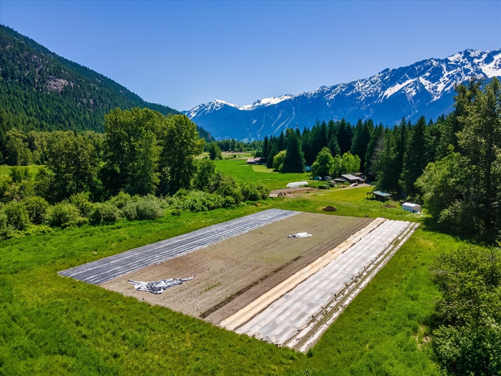Frank_Ingham_7700_Meadows_Road_37.jpg Frank_Ingham_7700_Meadows_Road_37.jpg