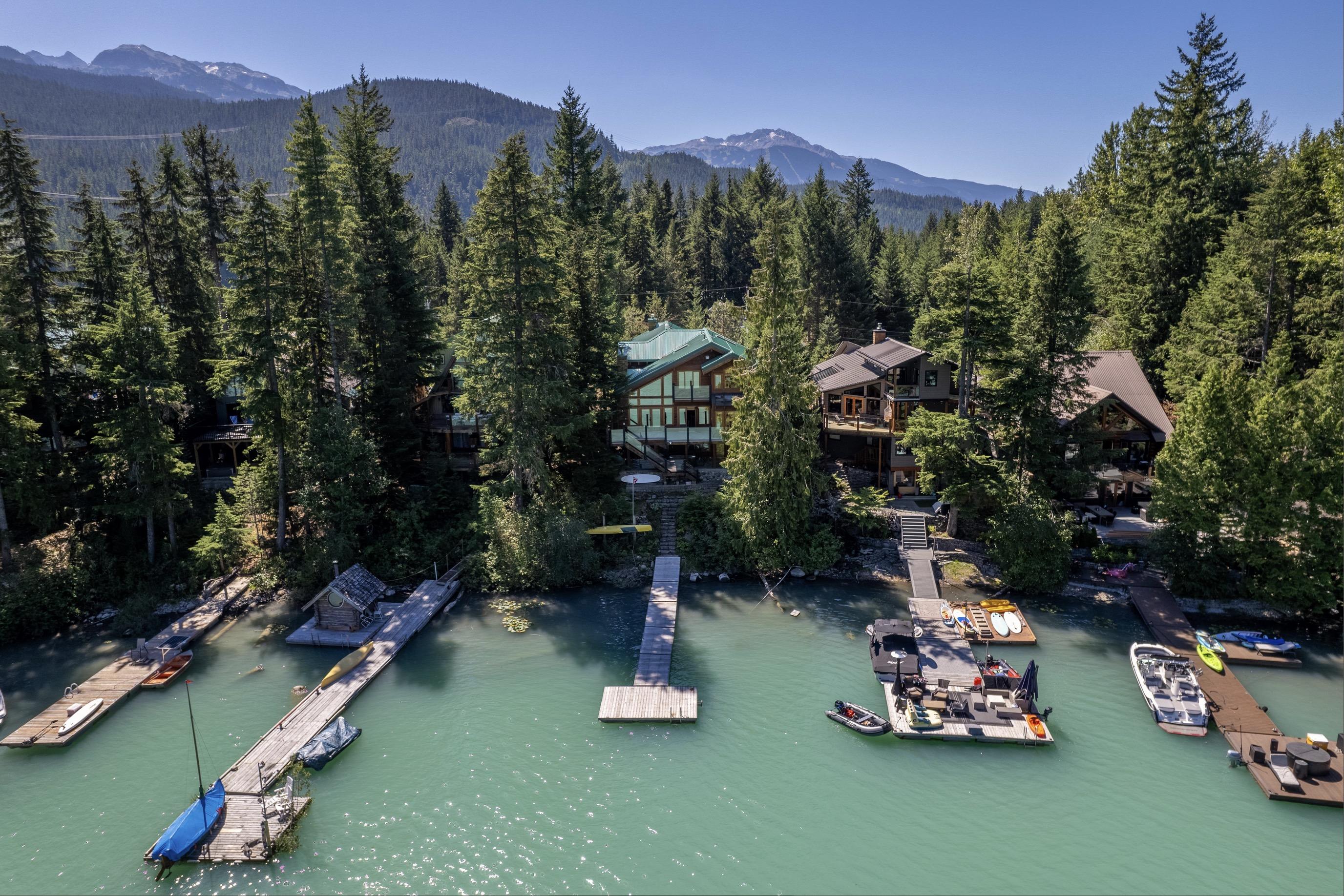 9297 Lakeshore Drive