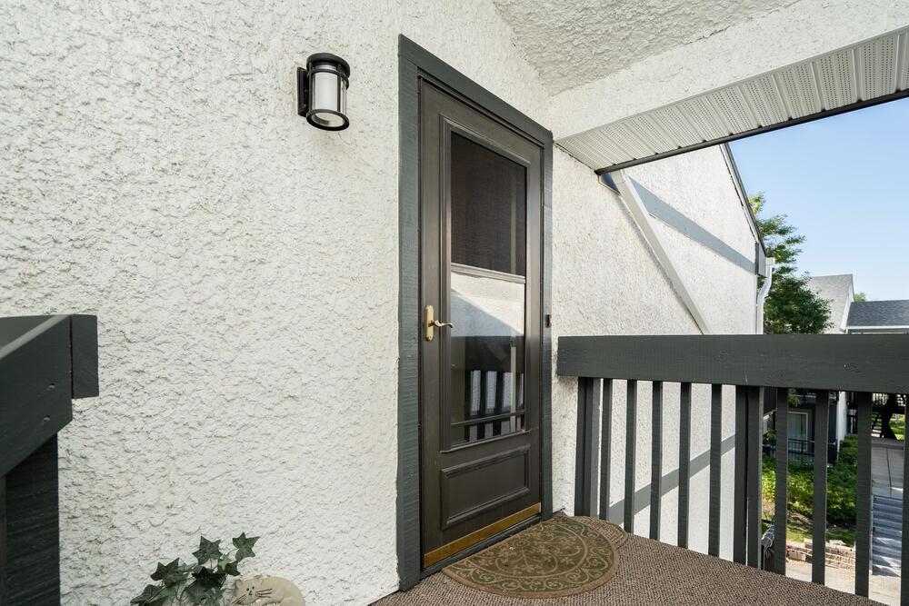 Tuxedo Condo for sale Terraces of Tuxedo 1 bedroom 834 sq.ft. (Listed