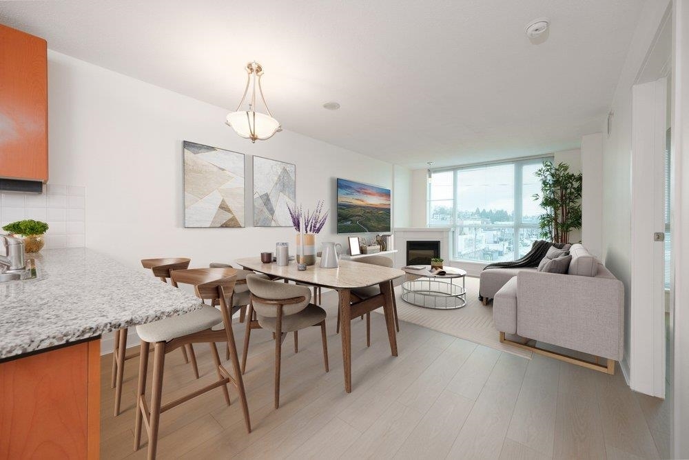 Lower Lonsdale Apartment/Condo for sale:  1 bedroom 731 sq.ft. (Listed 2025-01-09)