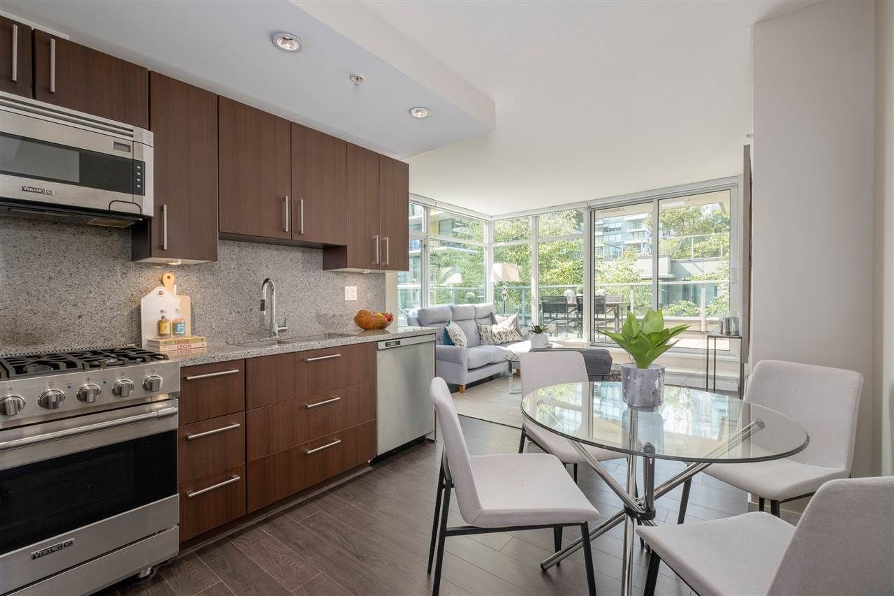 304 138 W 1ST AVENUE