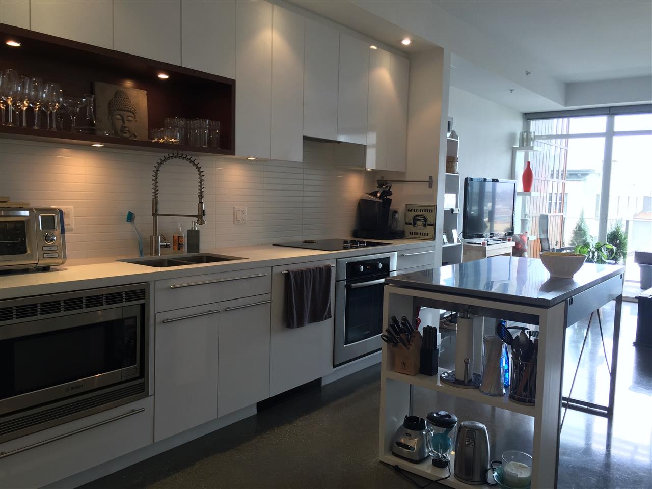 418 - 256 2ND AVENUE