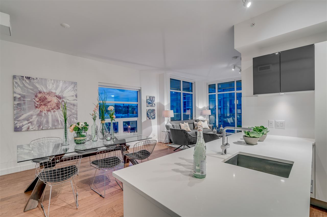 803 108 E 1ST AVENUE