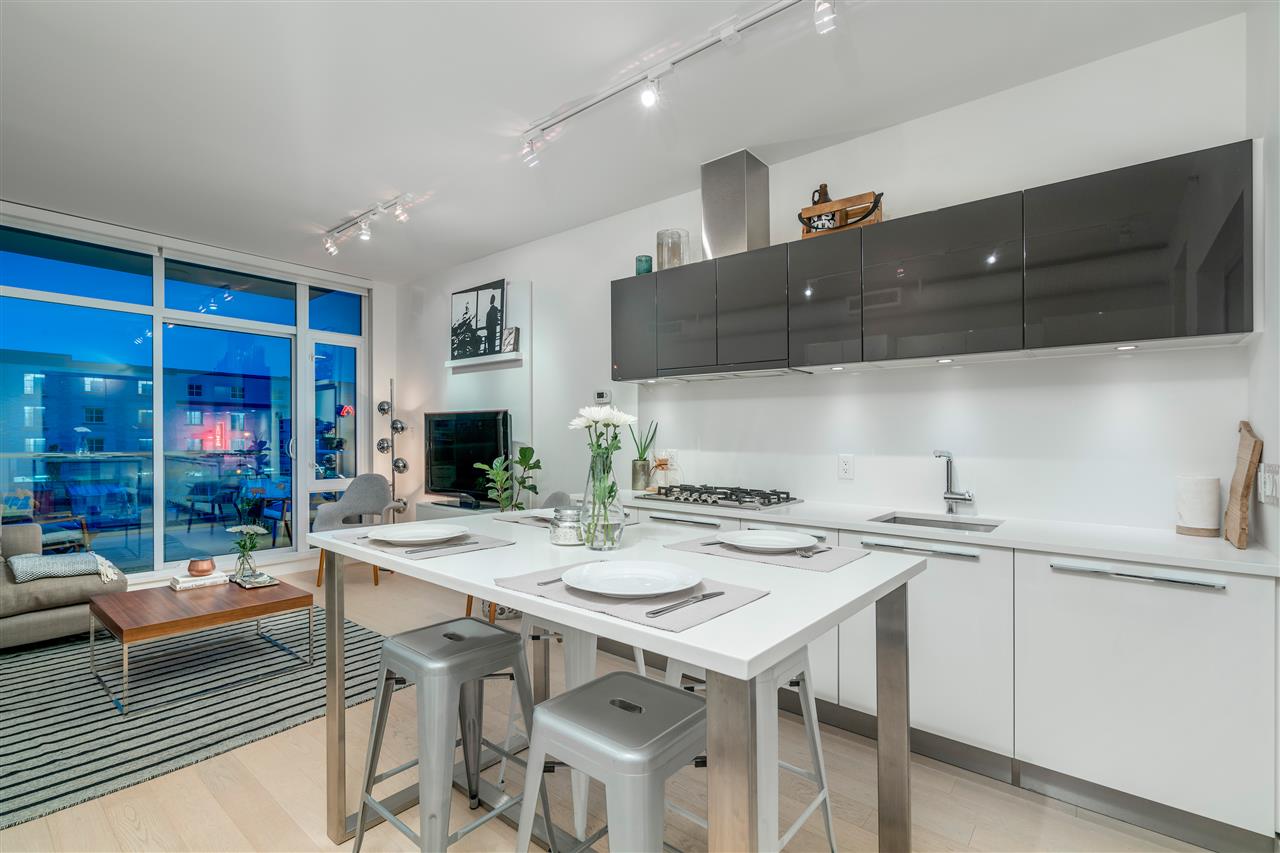 525 108 E 1ST AVENUE