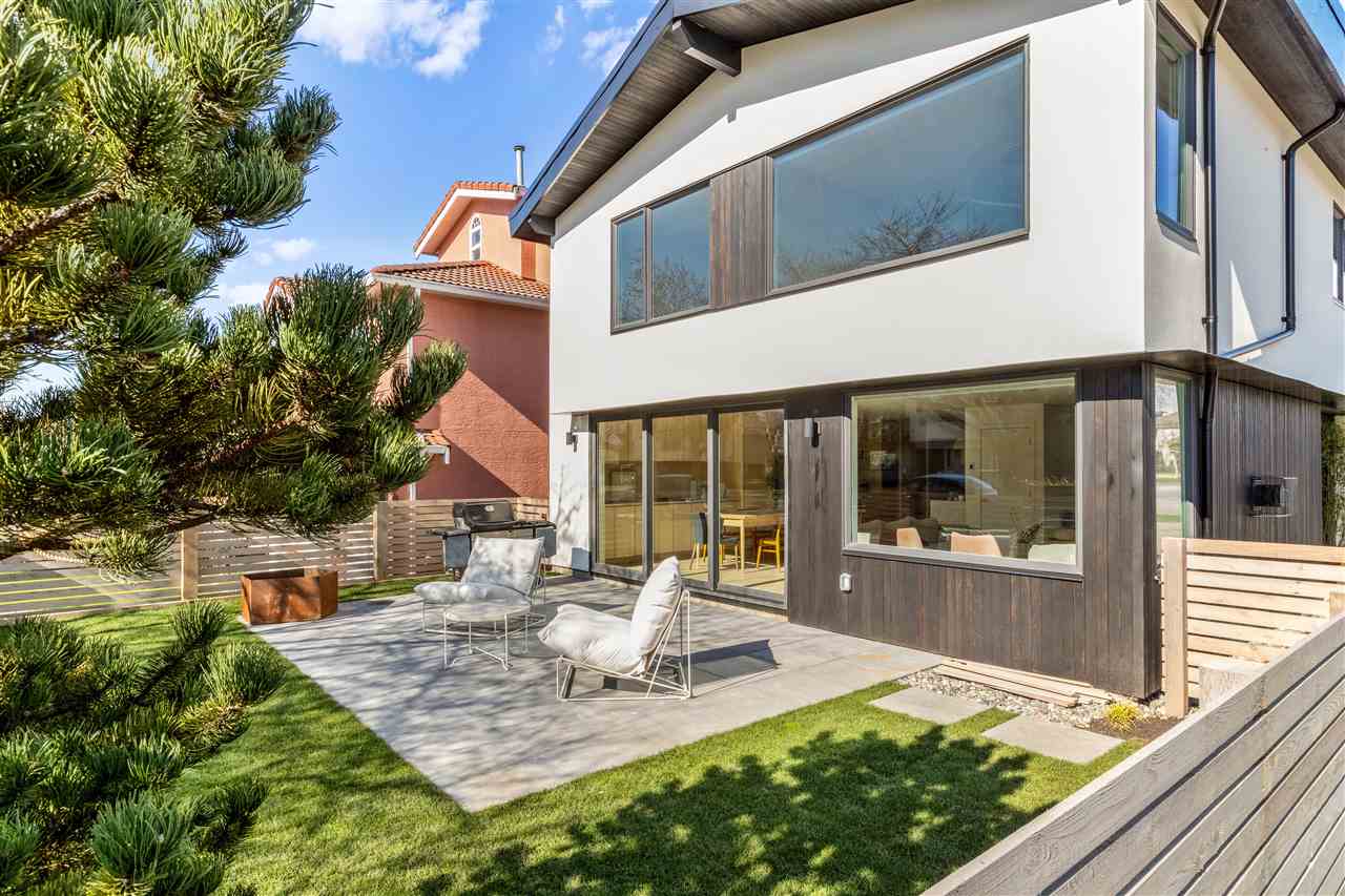 995 PENTICTON STREET