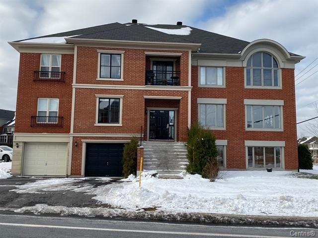 Brossard Apartment:  2 bedroom
