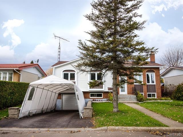 Chateauguay Apartment:  3 bedroom