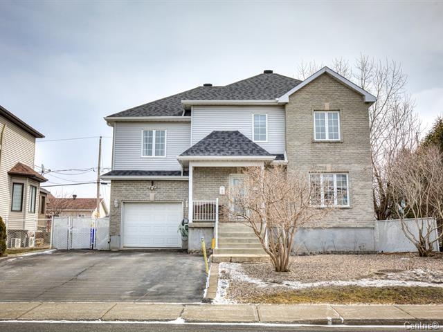 Vaudreuil-Dorion Apartment:  4 bedroom