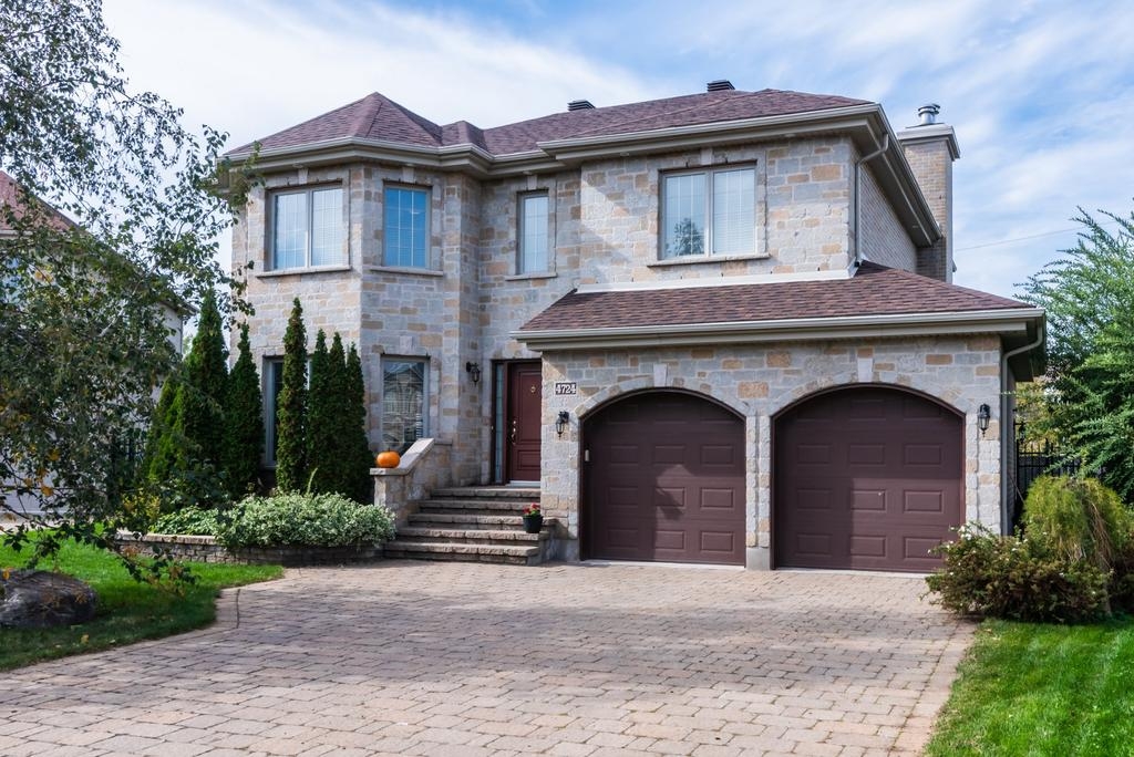 Pierrefonds - East Apartment:  4 bedroom