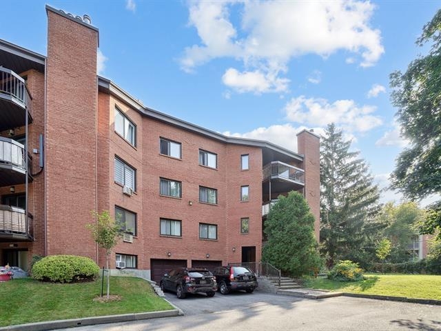 Pierrefonds/East Apartment:  3 bedroom