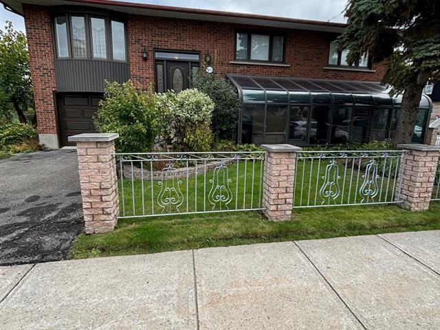 Montréal (LaSalle) Single Family:  5 bedroom