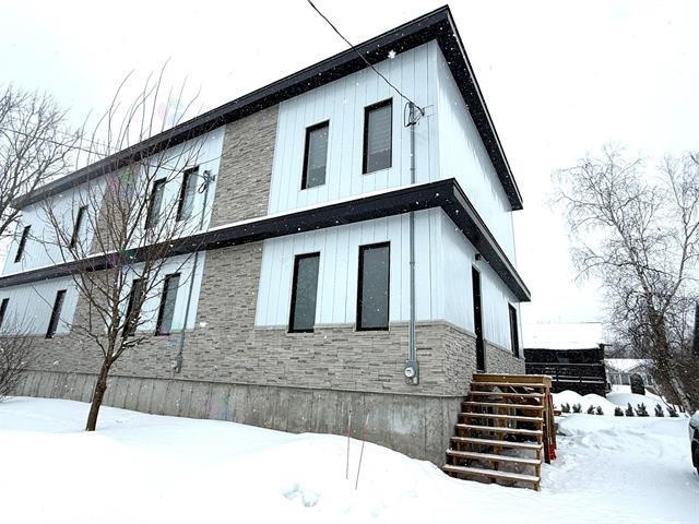 West House for rent: 3 bedroom (Listed 2026-04-01)