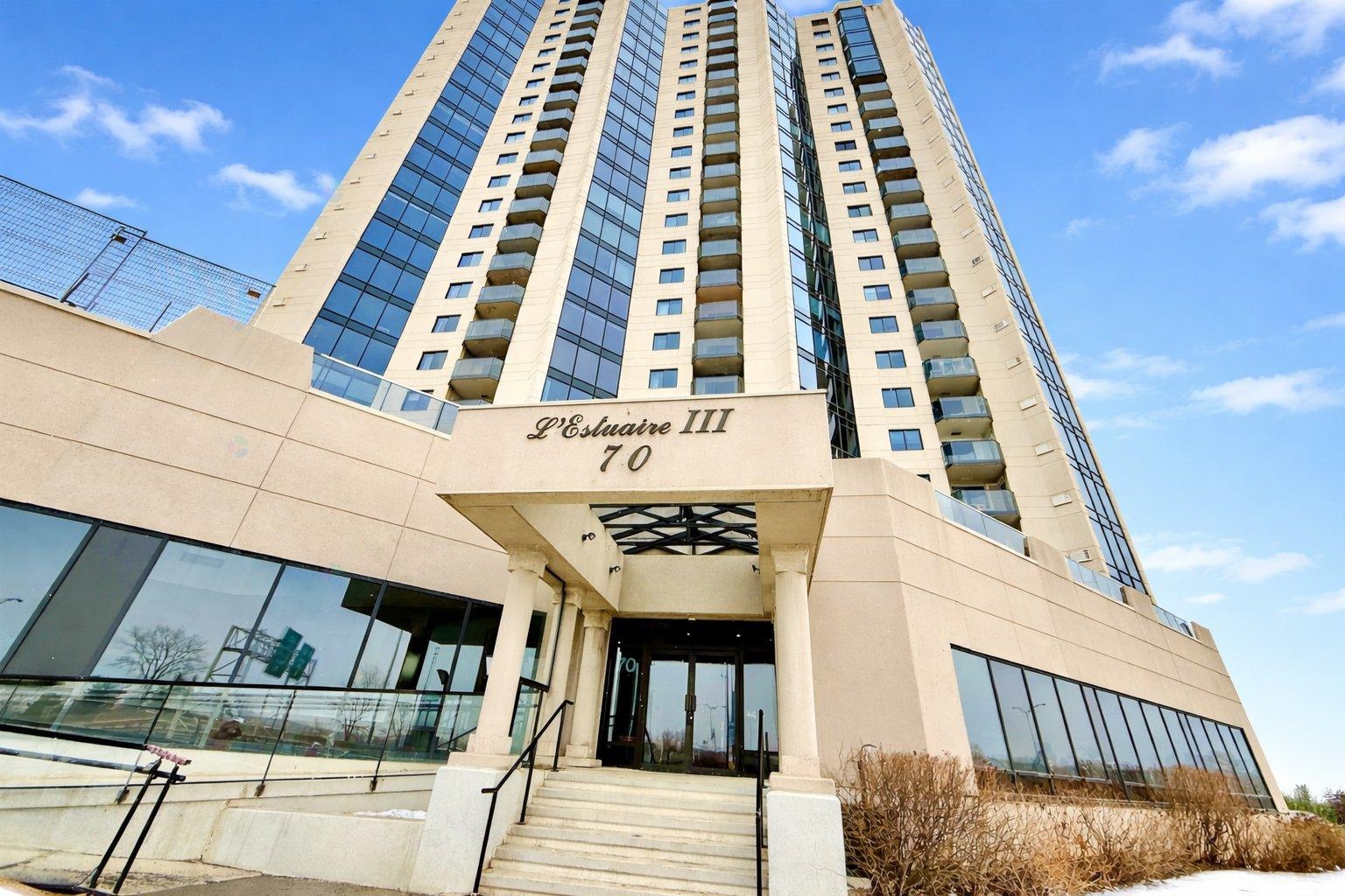 Montréal South Apartment/Condo for sale: 2 bedroom (Listed 2026-04-27)