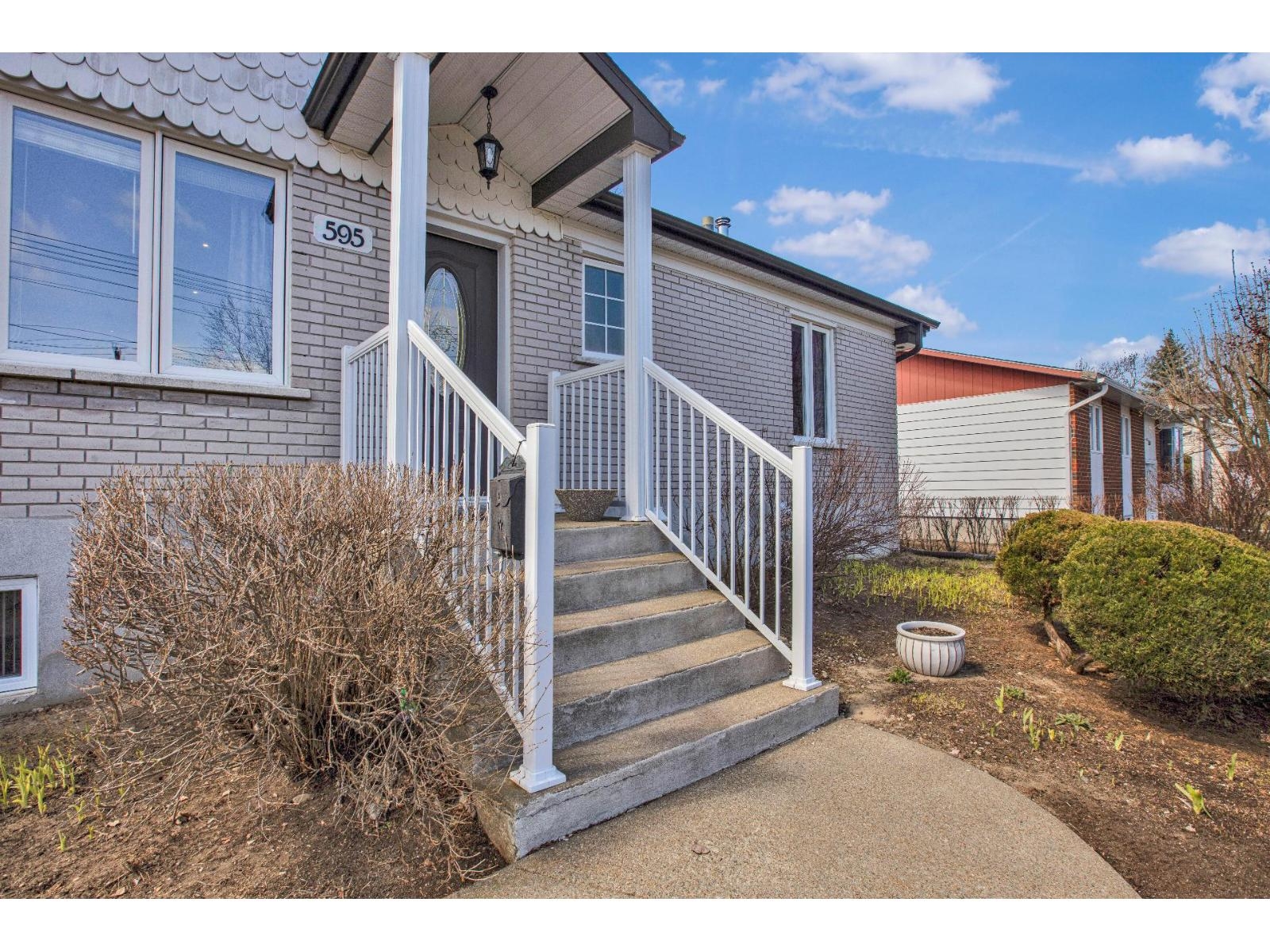 South House for sale: 4 bedroom (Listed 2026-04-27)