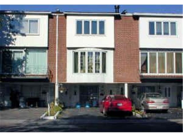 Montréal (LaSalle) Attached:  3 bedroom
