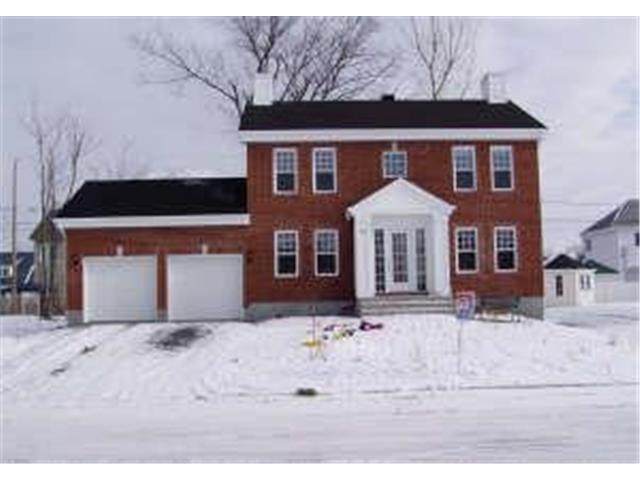 Notre-Dame-de-l'ÃŽle-Perrot Detached:  3 bedroom