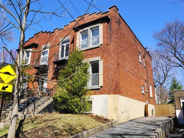 Montréal House: (Côte-des-NeigesNotre-Dame-de-Grâce) 4 bedroom