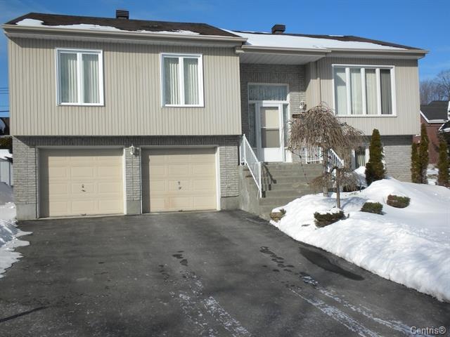 Montréal (L'Île-Bizard/Sainte-Geneviève) House: 3 bedroom