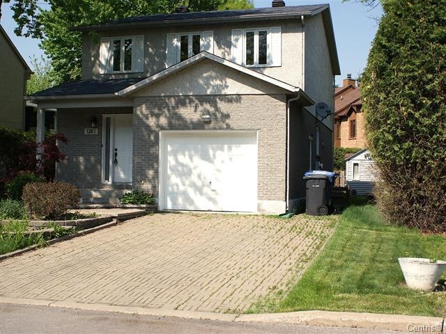 Longueuil (Le Vieux-Longueuil) House:  3 bedroom