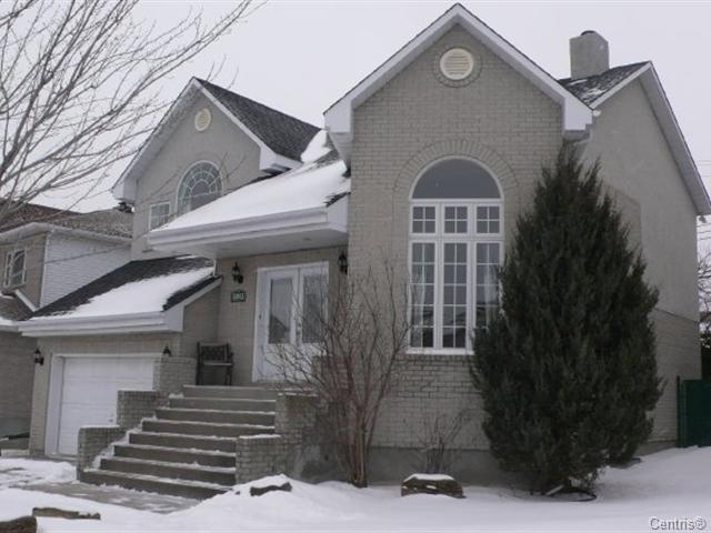 Pierrefonds-Roxboro House:  4 bedroom