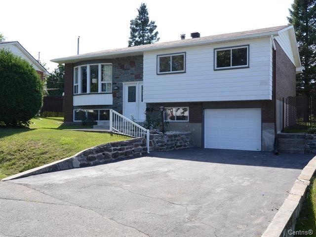 Montréal (Pierrefonds-Roxboro) House:  4 bedroom