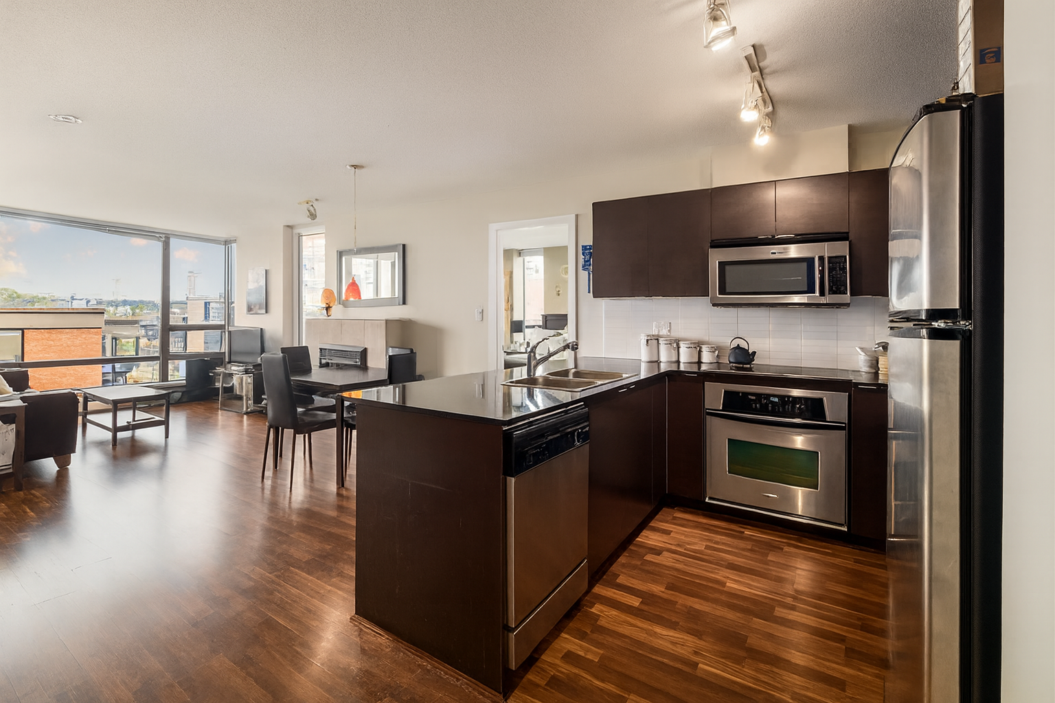 506 - 4182 Dawson Street