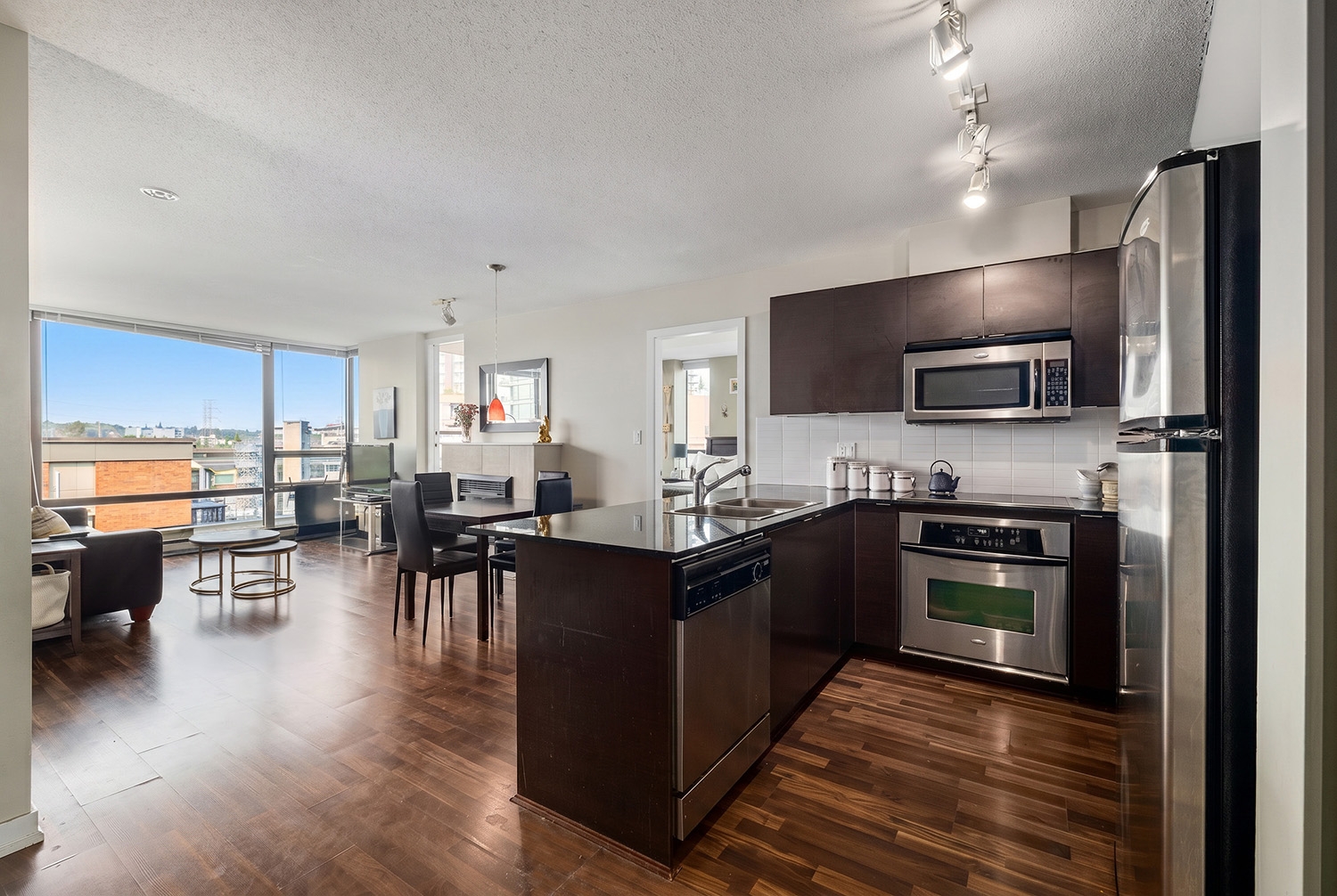 506 - 4182 Dawson Street
