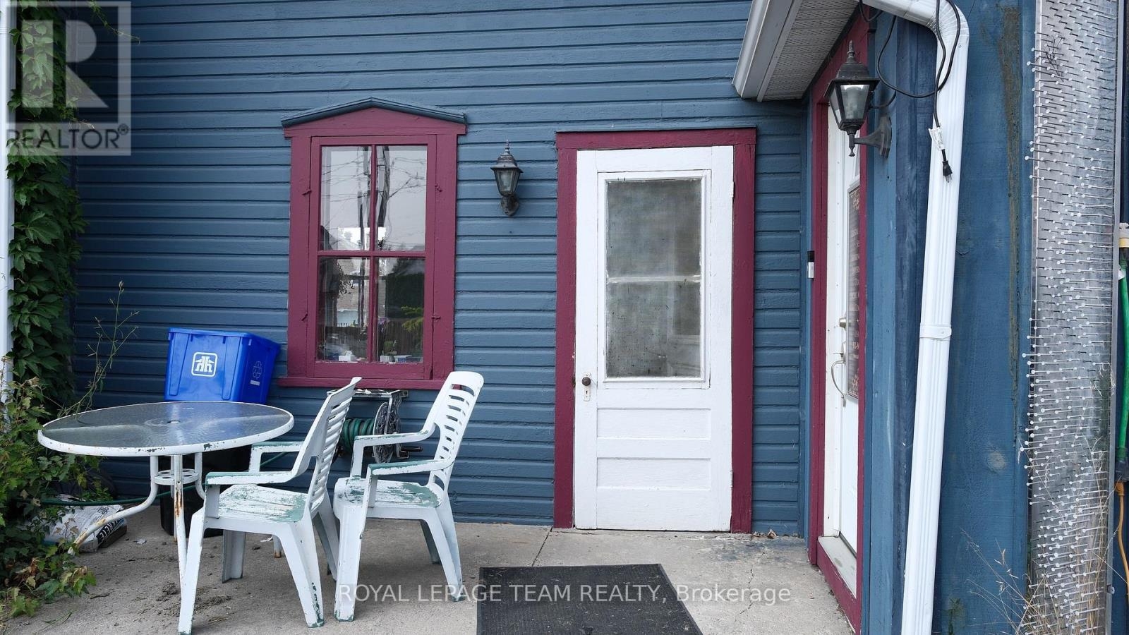 Manotick Village & Manotick Estates Retail: