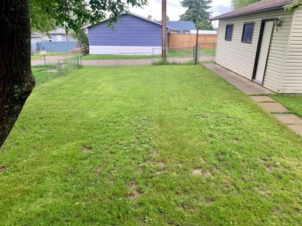 Rocky Mtn House Detached for sale 2 bedroom 778 sq.ft. (Listed 84001121)