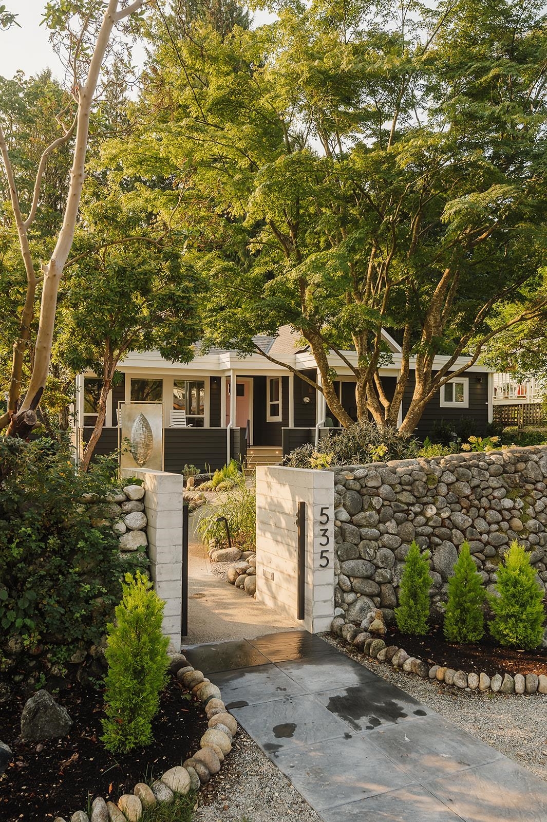 Gibsons & Area Single Family Residence for sale:  2 bedroom 1,173 sq.ft. (Listed 2025-09-17)