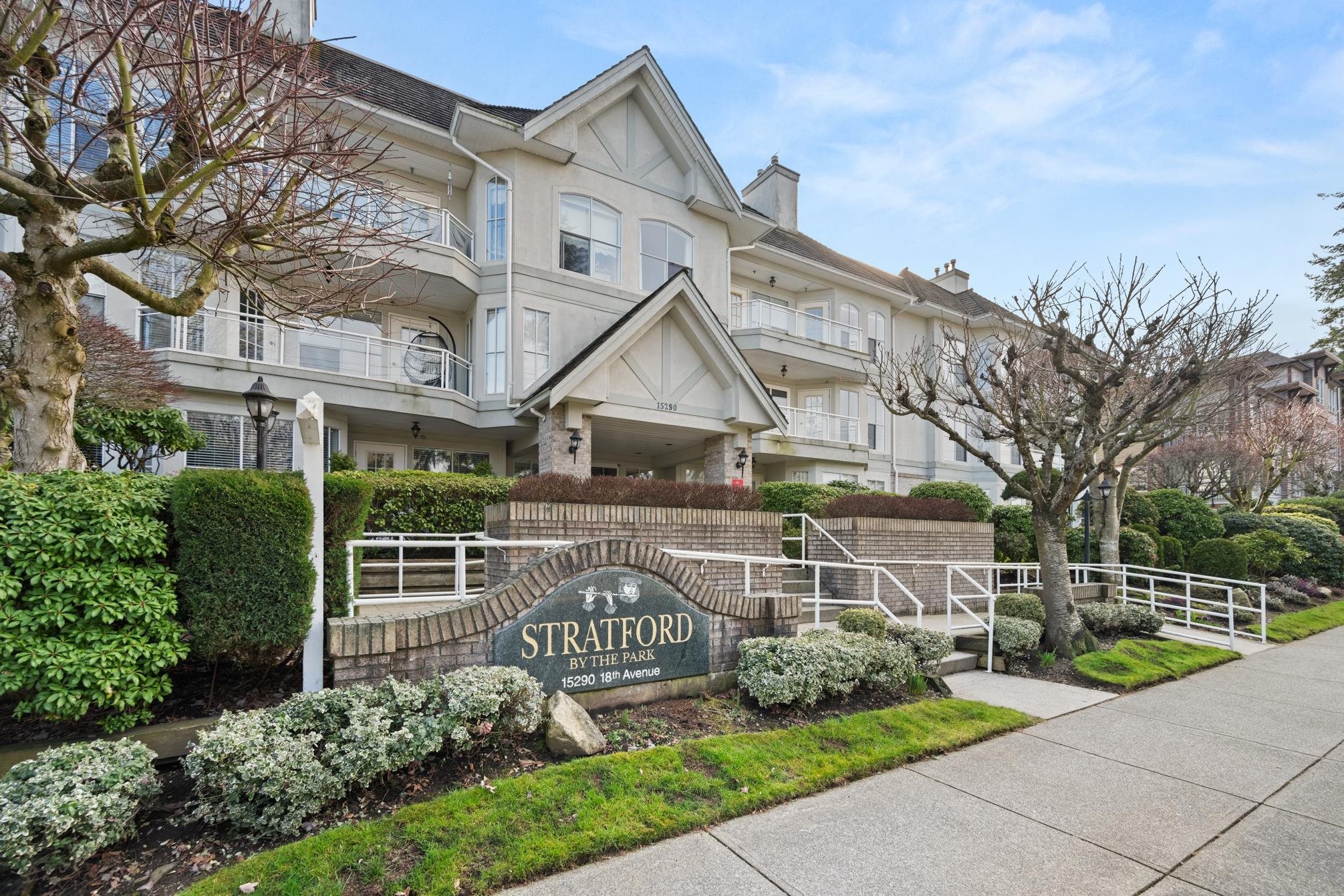 King George Corridor Apartment/Condo for sale:  2 bedroom 1,343 sq.ft. (Listed 2025-03-07)