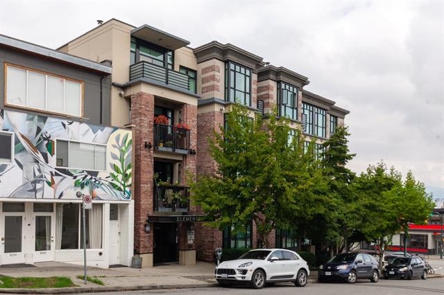 Fabulous Mount Pleasant Apartment