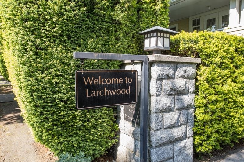 Kerrisdale Townhouse:  3 bedroom