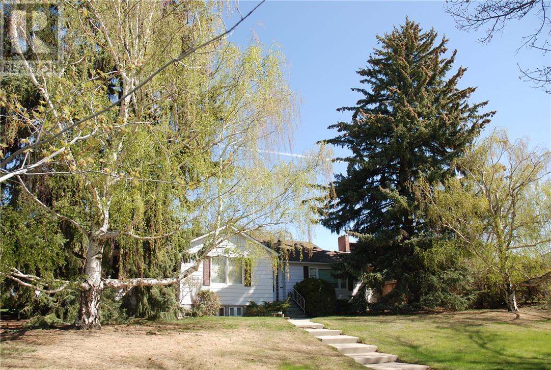 Lethbridge House for sale:  4 bedroom 1,415 sq.ft. (Listed 2019-05-20)