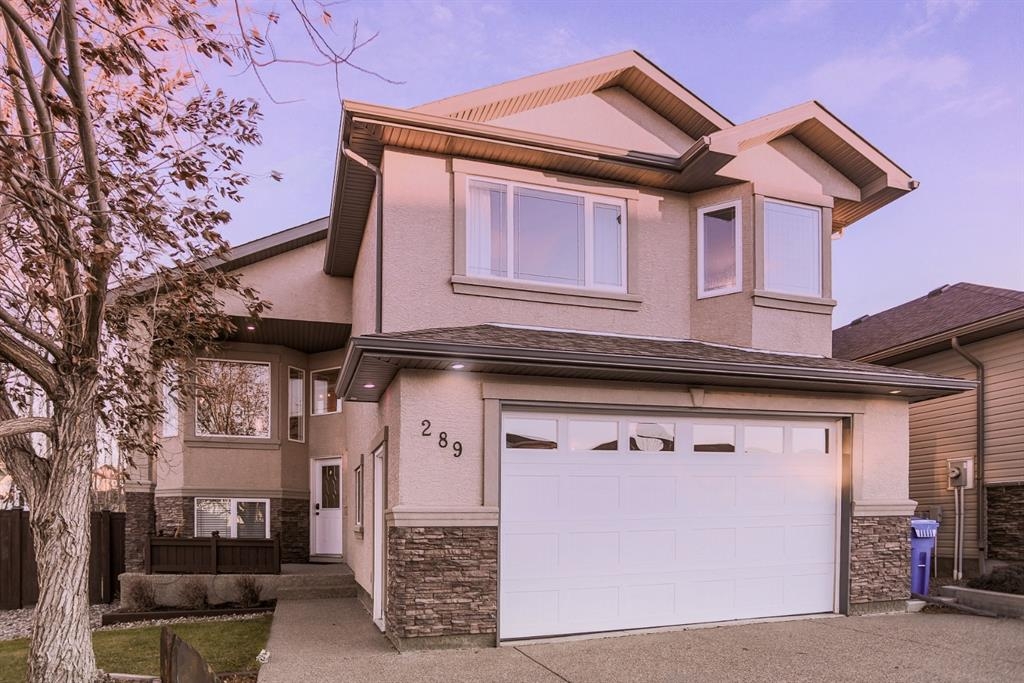 Lethbridge Detached:  5 bedroom