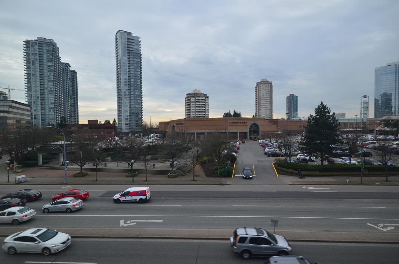 Burnaby Office for sale:   701 sq.ft. (Listed 2019-02-06)